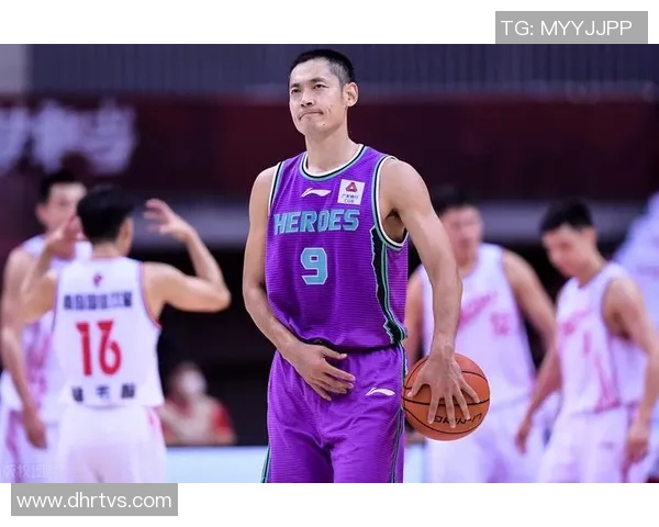 张庆鹏：从篮球场上的传奇到生活中的坚韧奋斗者