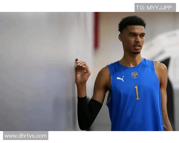 文班亚马法国队首秀表现惊艳27分狂胜意大利引发NBA球探热议