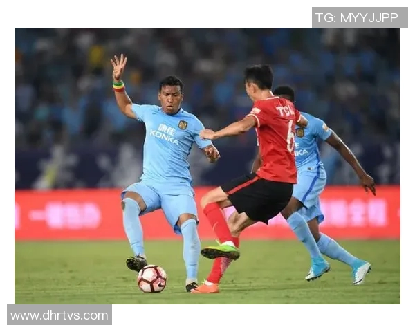 北控与福建激战正酣比分悬念迭起球迷热情高涨 北控与福建激战正酣比分悬念迭起球迷热情高涨