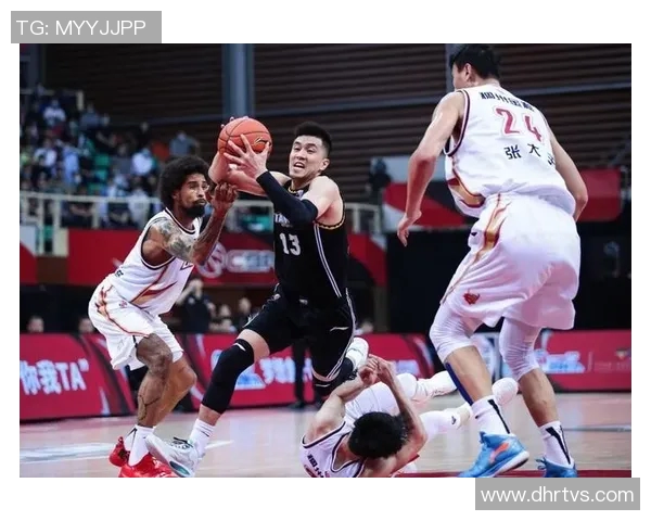 巴黎与甘冈激战正酣比分揭晓引发球迷热议与期待