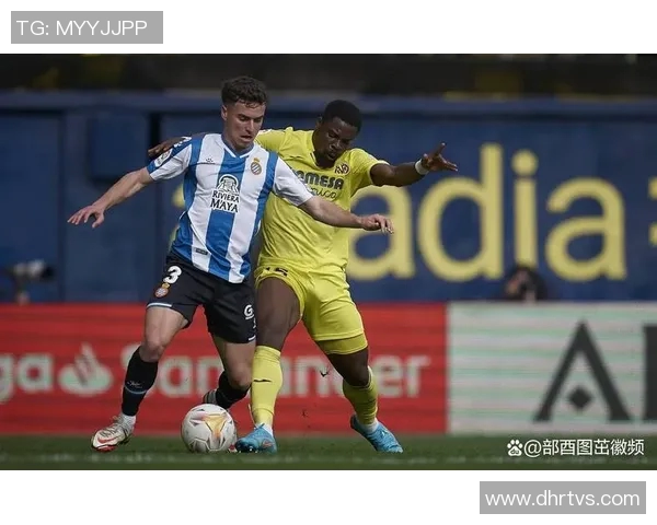 东京绿茵与金泽塞维的激烈对决展现足球魅力与团队精神
