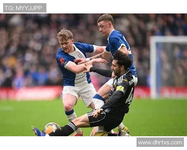 伯明翰与利兹联对决结果揭晓精彩瞬间回顾与分析