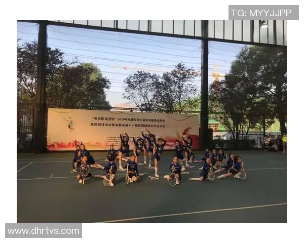 成都网球队边路渗透打法深度分析与战术解读