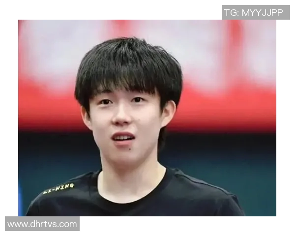 杨娜专访：从乒乓球新星到世界冠军的奋斗与成长之路