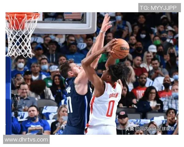 火箭队与达拉斯独行侠激战正酣谁能在NBA赛场上笑到最后 火箭队与达拉斯独行侠激战正酣谁能在NBA赛场上笑到最后