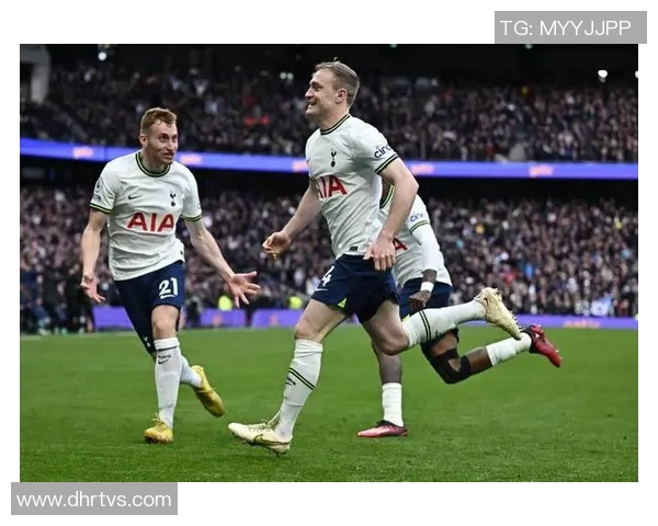 韦甘比对阵热刺的精彩较量展现英超球队的实力与魅力