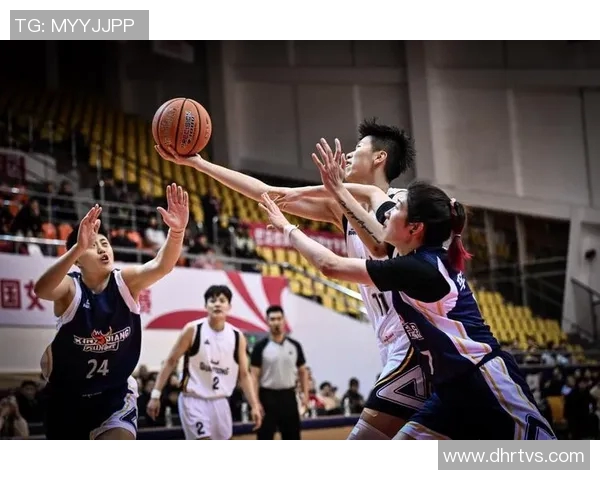 篮球明星手腕的魅力与技巧解析如何影响比赛胜负与个人风格